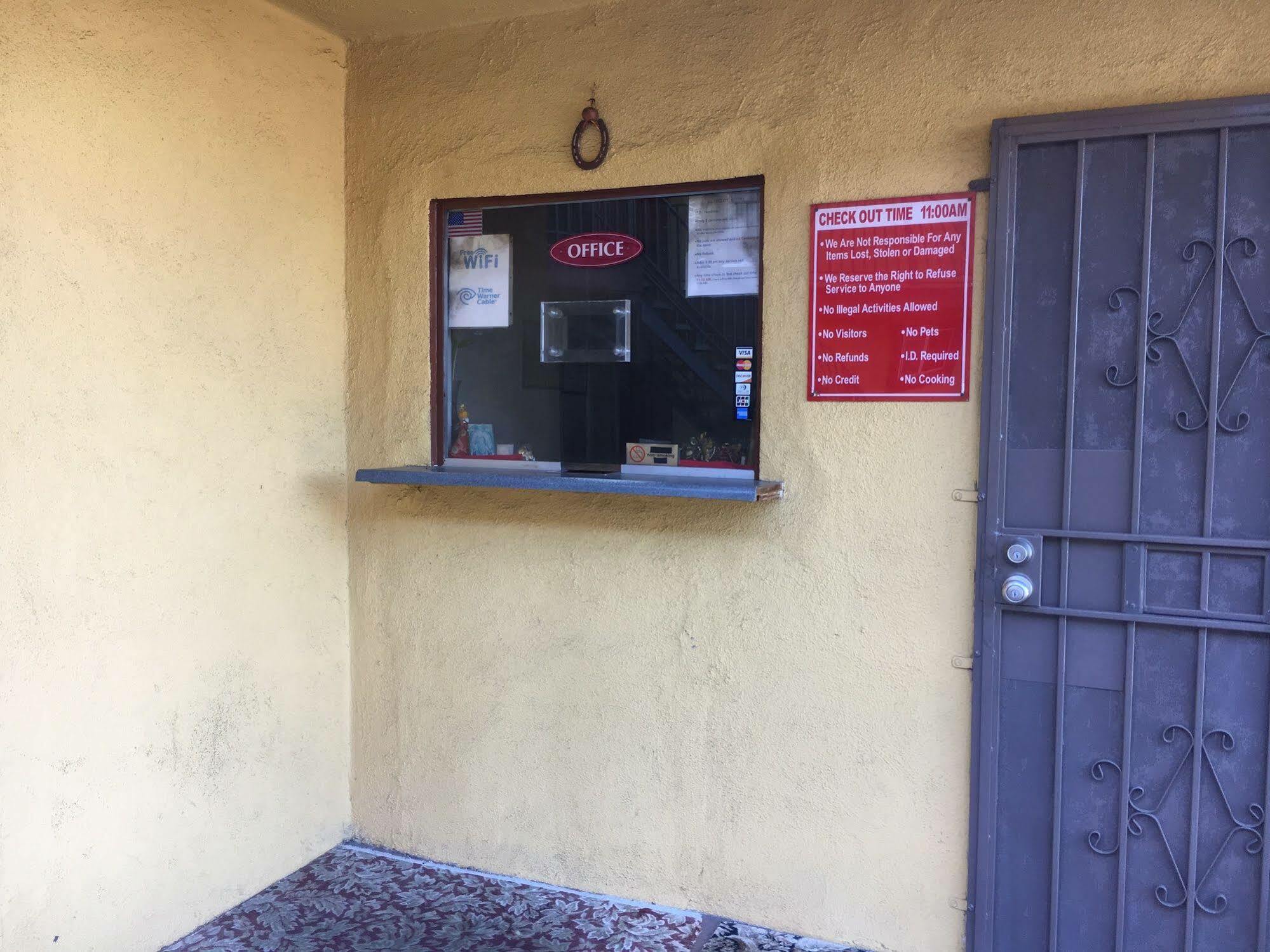 Satellite Motel, Angeles - Lax Motel